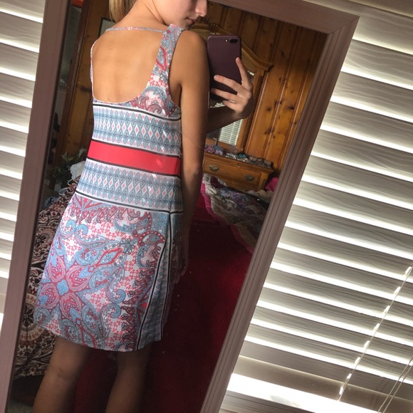 Patterned Dress - Picture 3 of 3